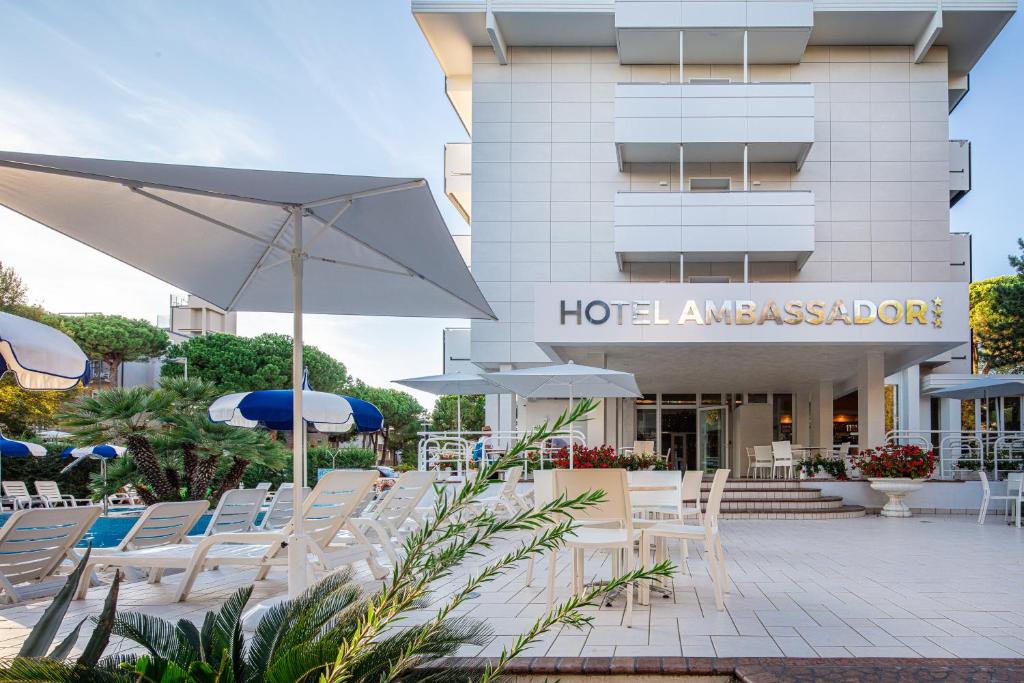Hotel Ambassador Meuble - 3