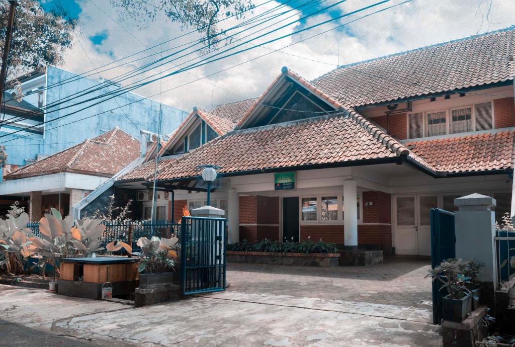 Exterior view, Kulem Rangga Gempol in Bandung