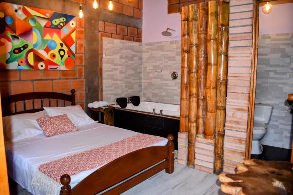 Hotel B &amp; C — Hotel in Mariquita