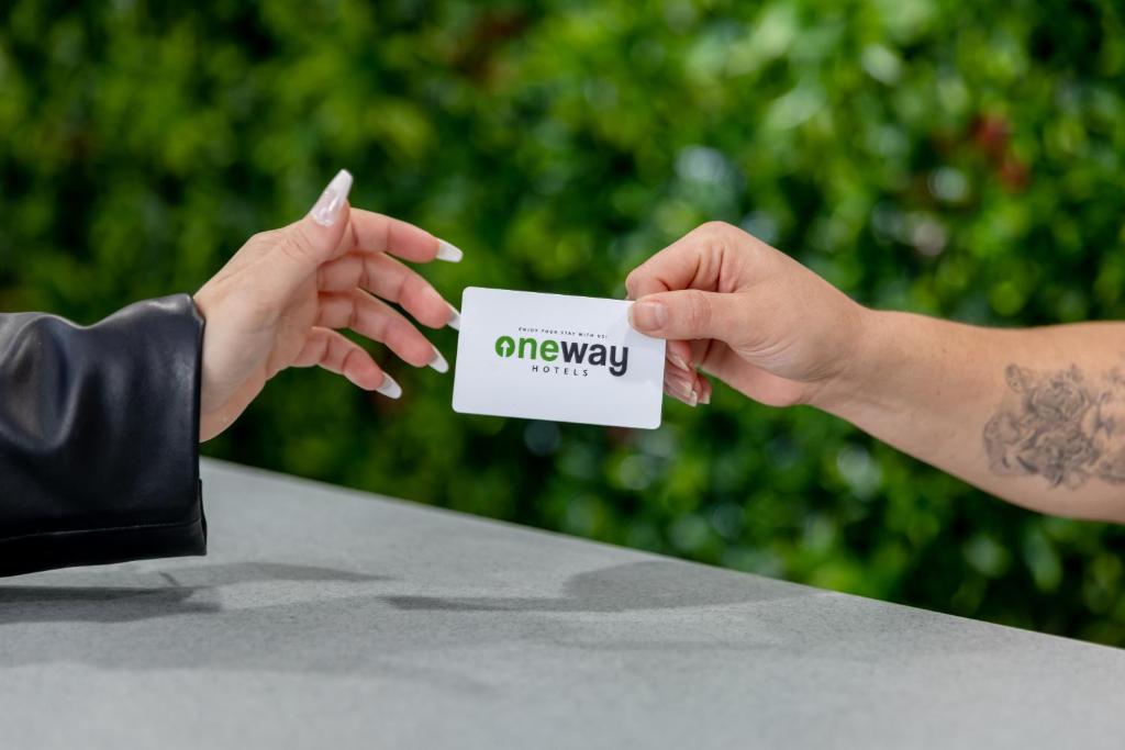 Oneway Savannah photo