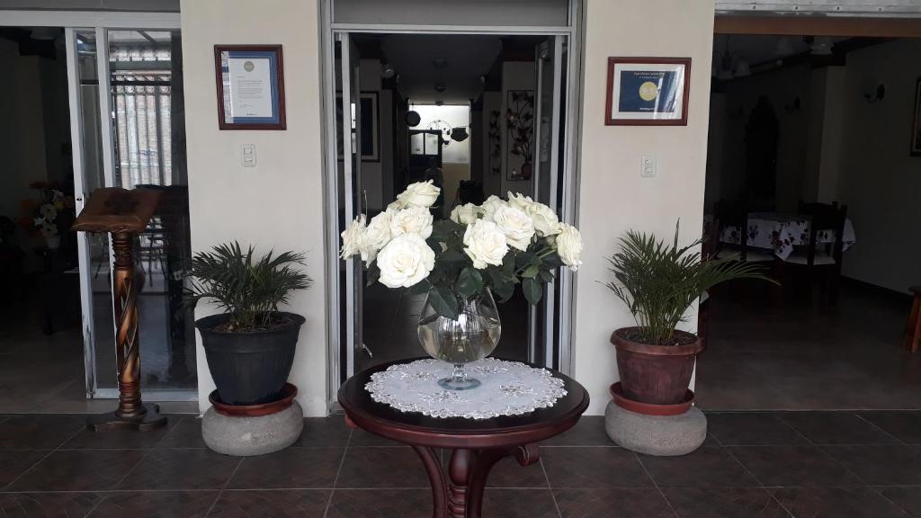 El Cardenal Hotel — Hotel in Loja