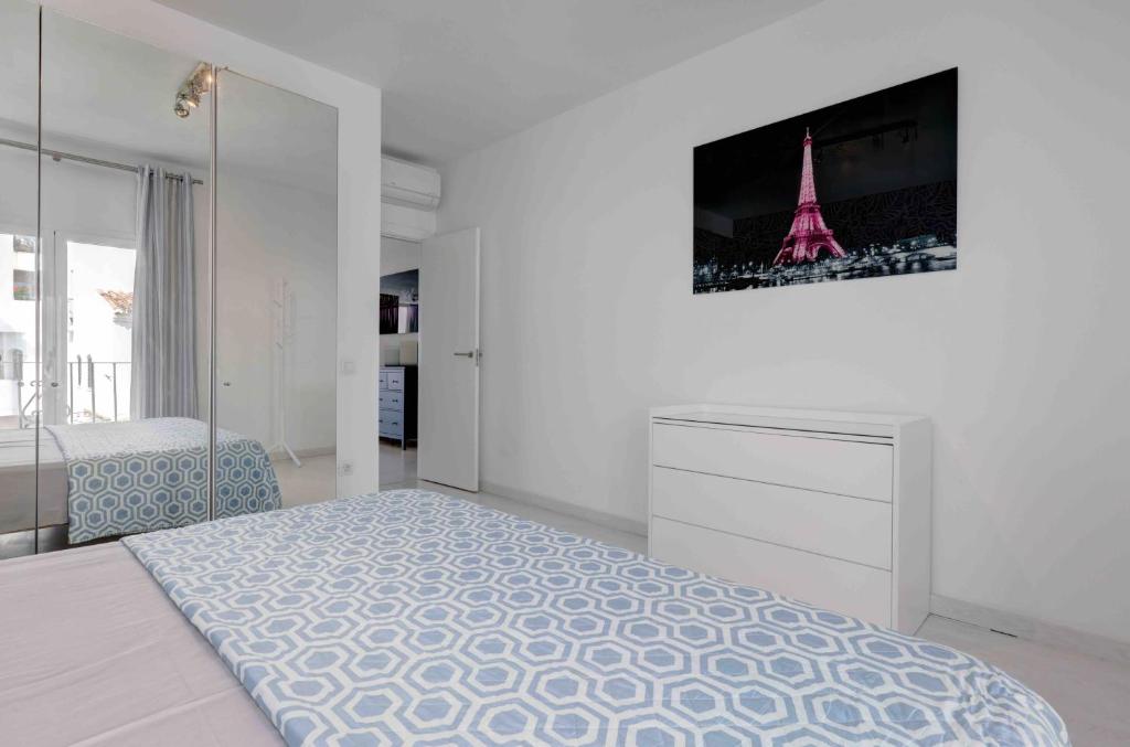 Modern 2 Bed Puerto Banus Apartment K2 photo