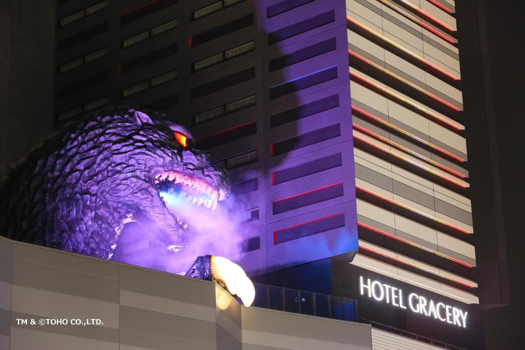 Hotel Gracery Shinjuku exterir view themed hotel with dinasour