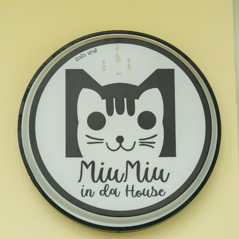 MiuMiu in da house photo