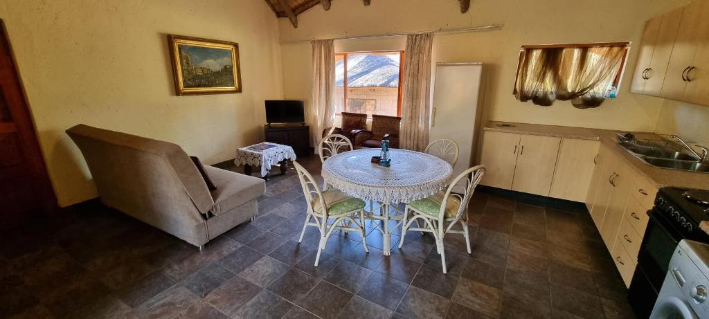 Mothopo Game Lodge photo