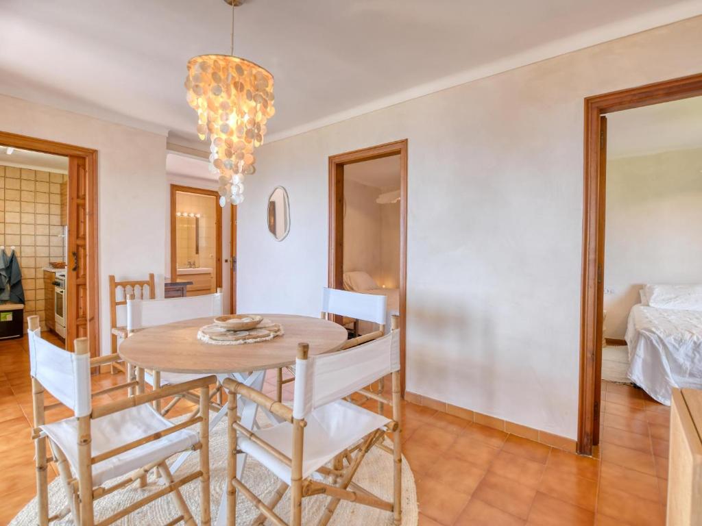 apartament amb piscina comunitària al Golfet - 2