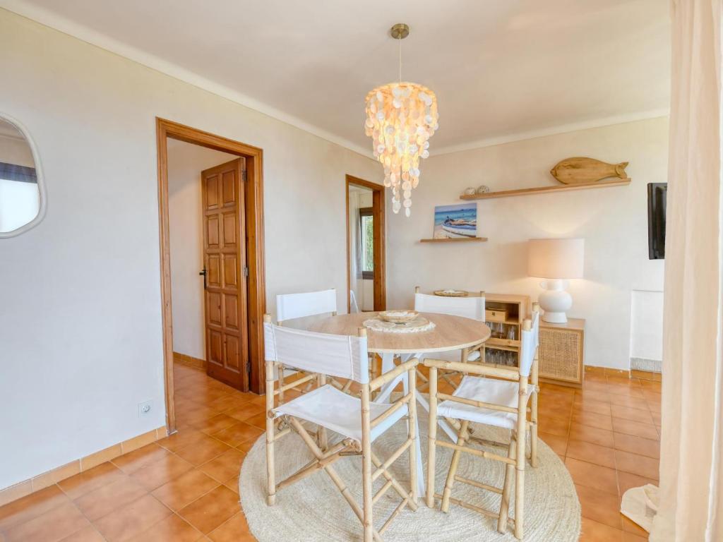 apartament amb piscina comunitària al Golfet - 3