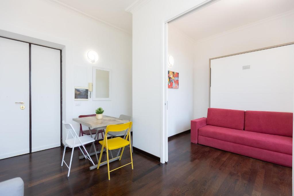 Corso View by Rental in Rome - 4
