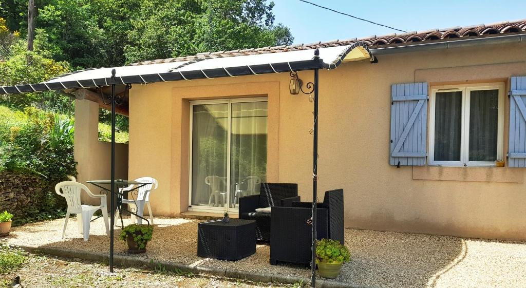 Gîte SITTELLE Parking privé Linge fourni WIFI - 3