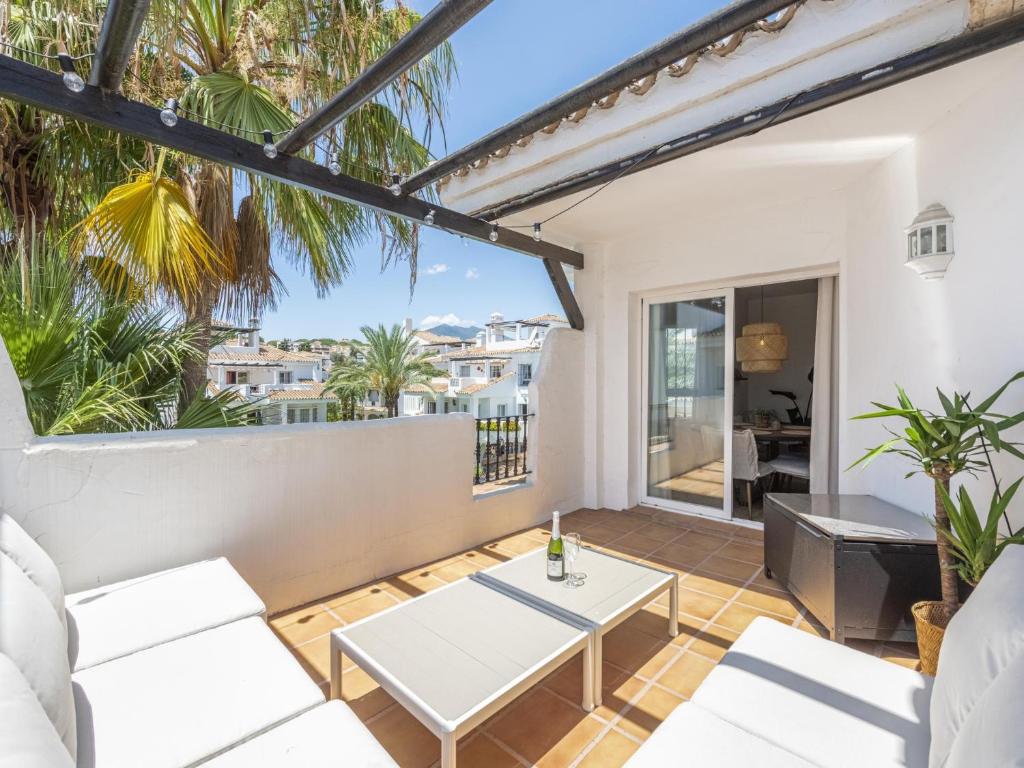 Los Naranjos Beautiful 1 Bedroom penthouse - 3
