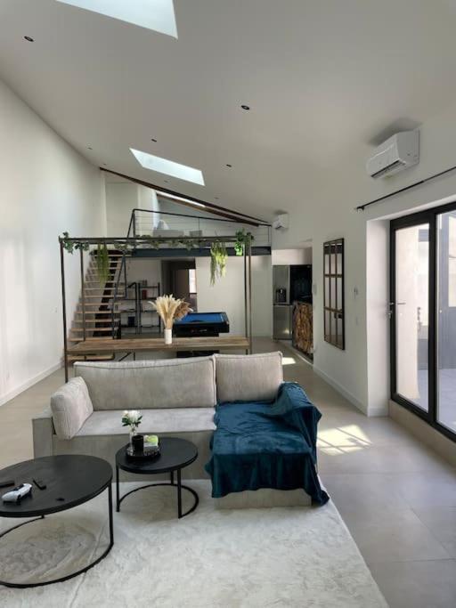 Loft high tech, industriel, de standing