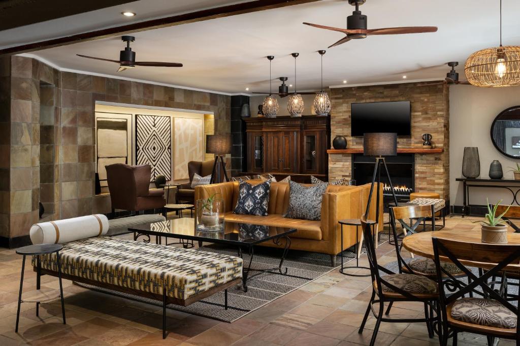 โรงแรมโปรเทีย บาย แมริออท ครูเกอร์ เกต (Kruger Gate Hotel)