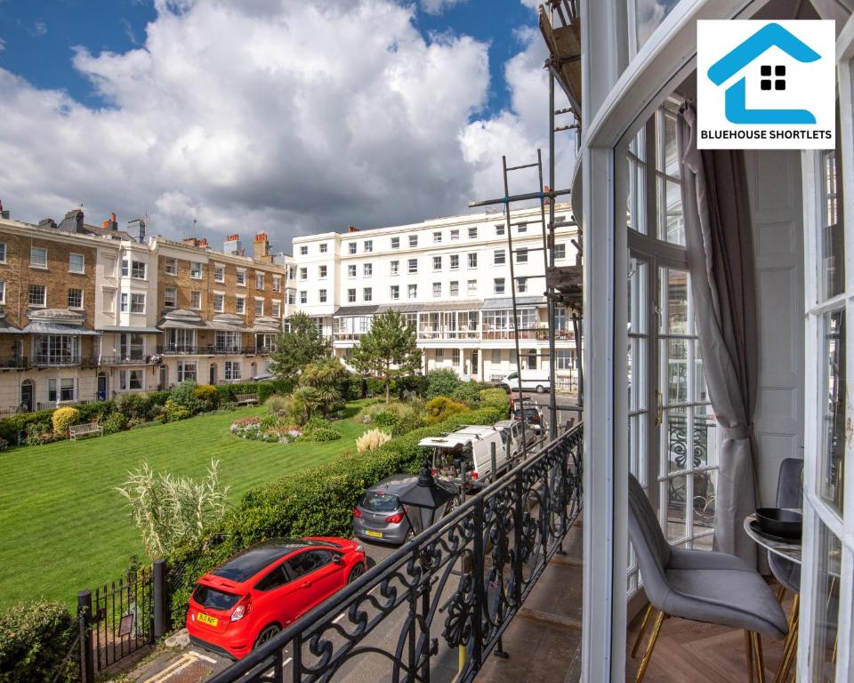 Cosy Brighton Retreat by the Sea photo 5