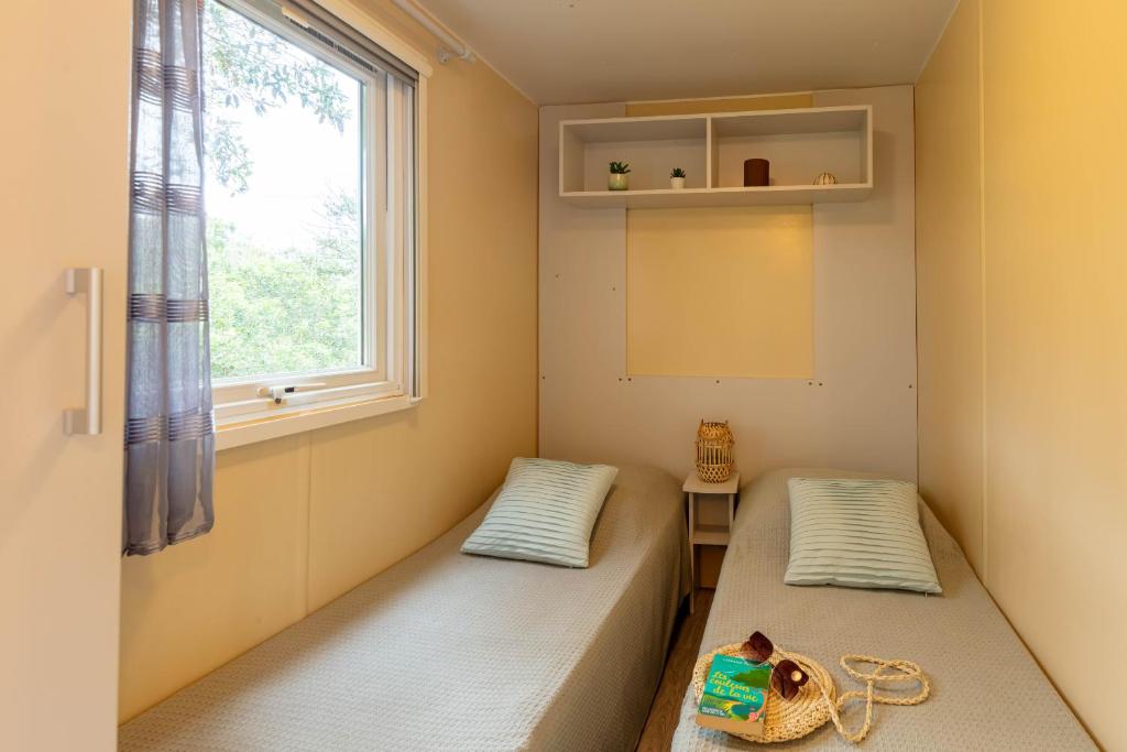 L Arbousier, mobil-home vue dégagée sur la mer - 5
