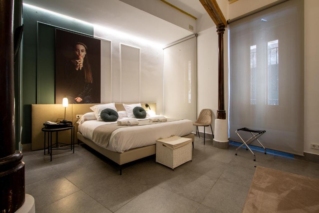 Les Monges Palace Boutique - 2