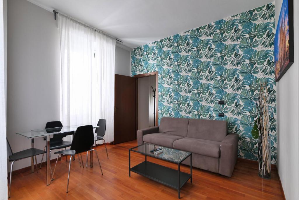 PRESTIGE BOUTIQUE HOMES - Duomo 2 - 4