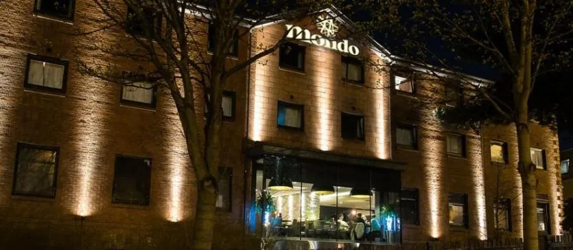 Mondo Hotel, hotel in Coatbridge