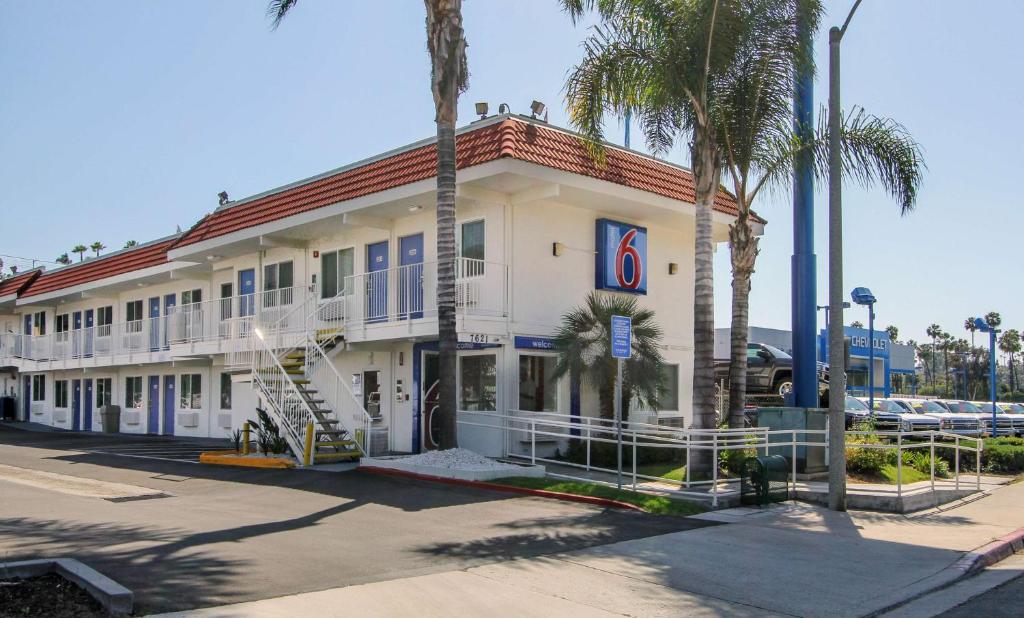 Motel 6-La Mesa, CA - San Diego — Hotel in La Mesa (CA)