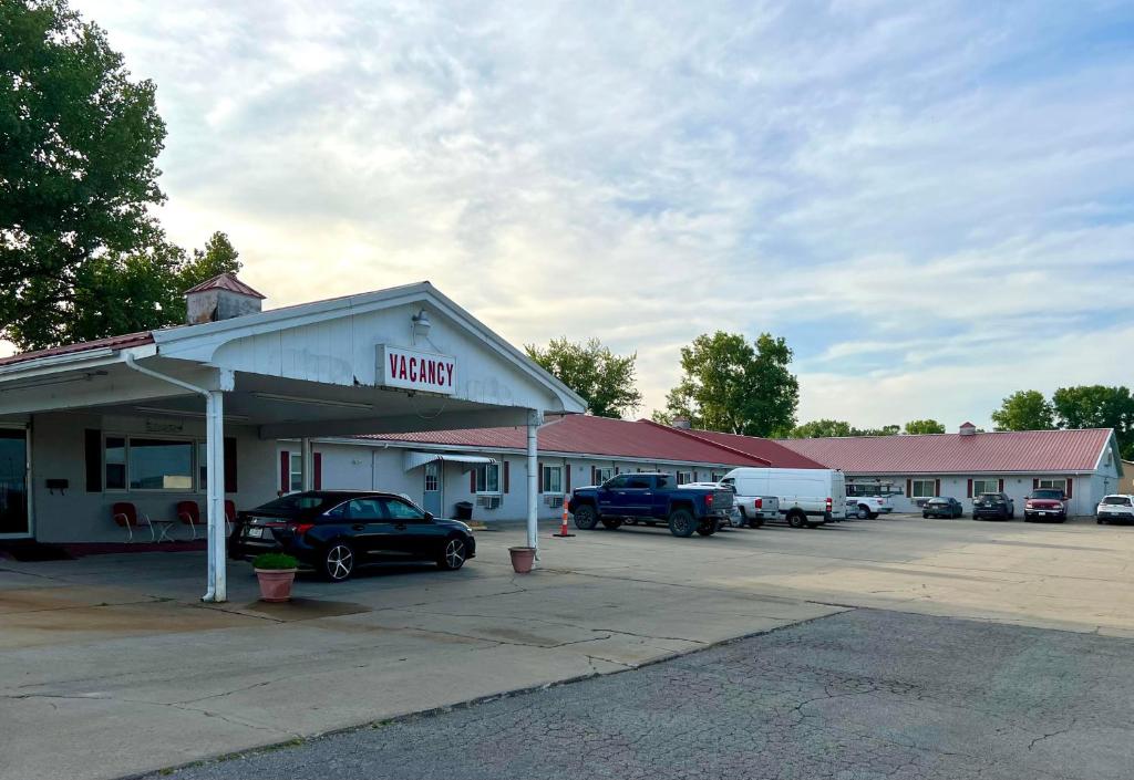 Celebrity Inn