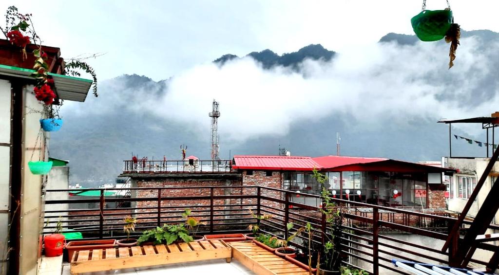 The Mountain View photo