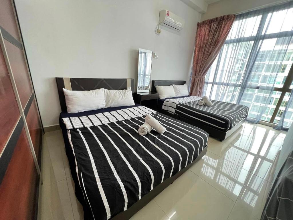 cube8teen apartment photo