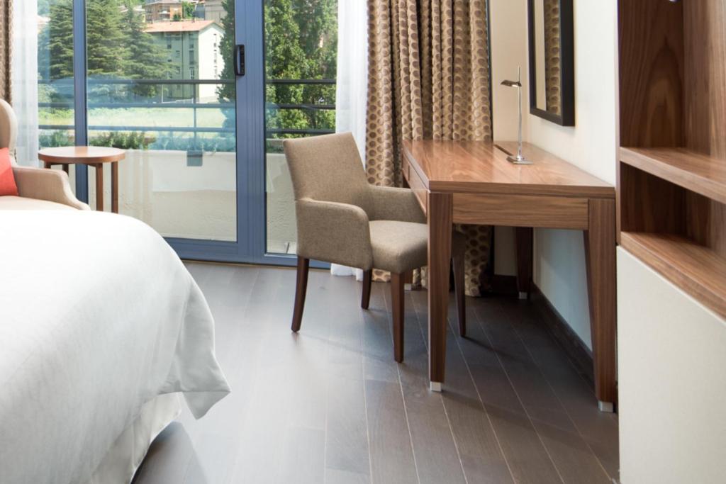 Como Sheraton Lake Como Hotel Additional