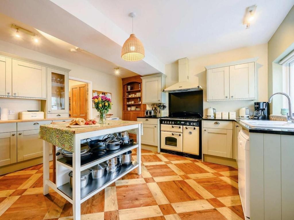 Oak Lodge, Keswick photo 4