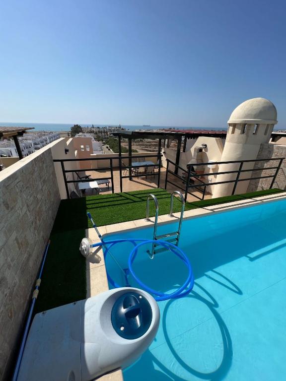Ático con piscina privada vistas al mar. - 1