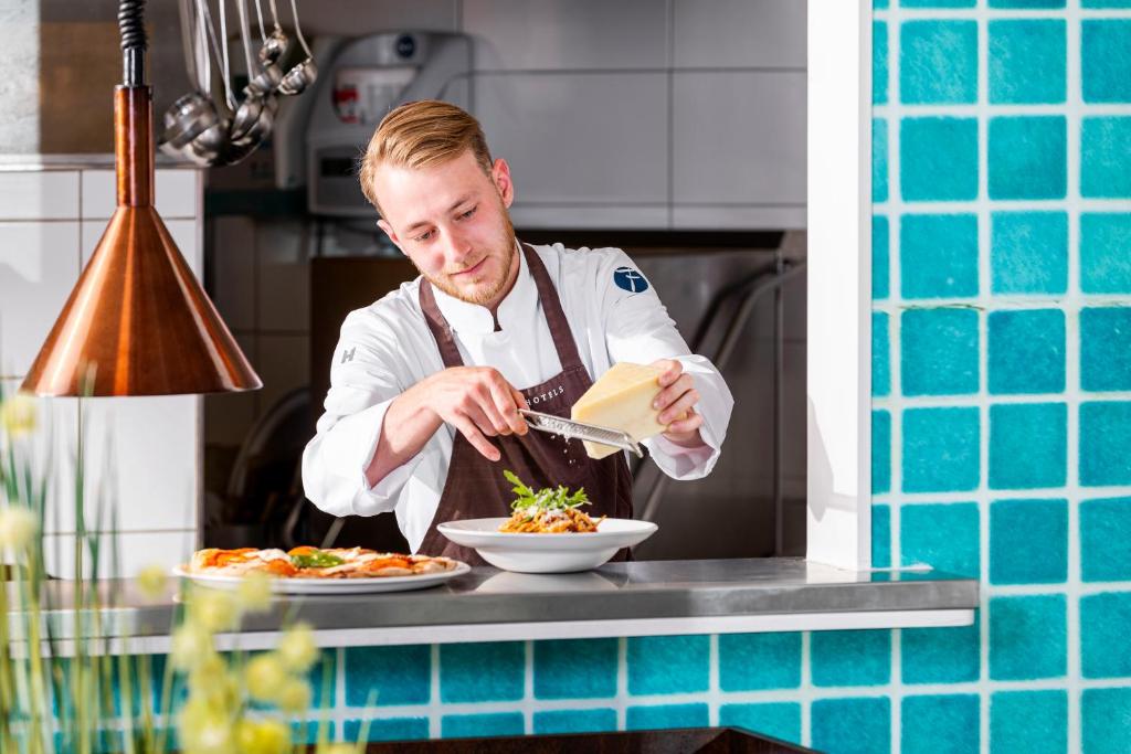 Fletcher Hotel - Restaurant Nautisch Kwartier photo