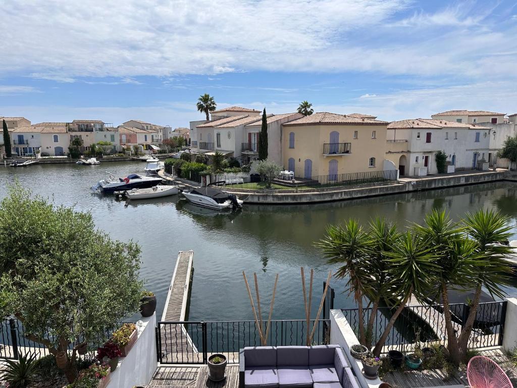 Charmante marina à Aigues Mortes - 1