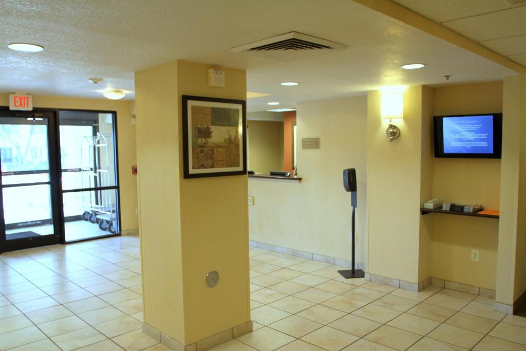 Candlewood Suites Indianapolis Downtown Medical District By IHG 外観