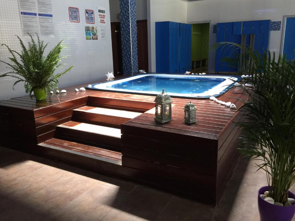 Saval Spa Aqquaria Family Complex - 3