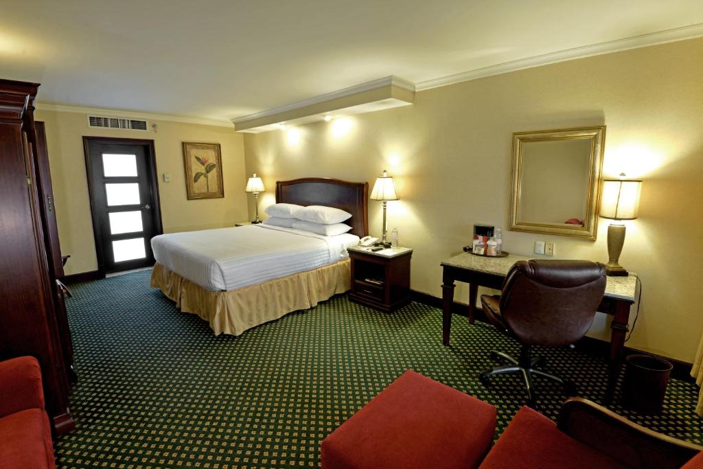 Torreon Marriott Hotel photo