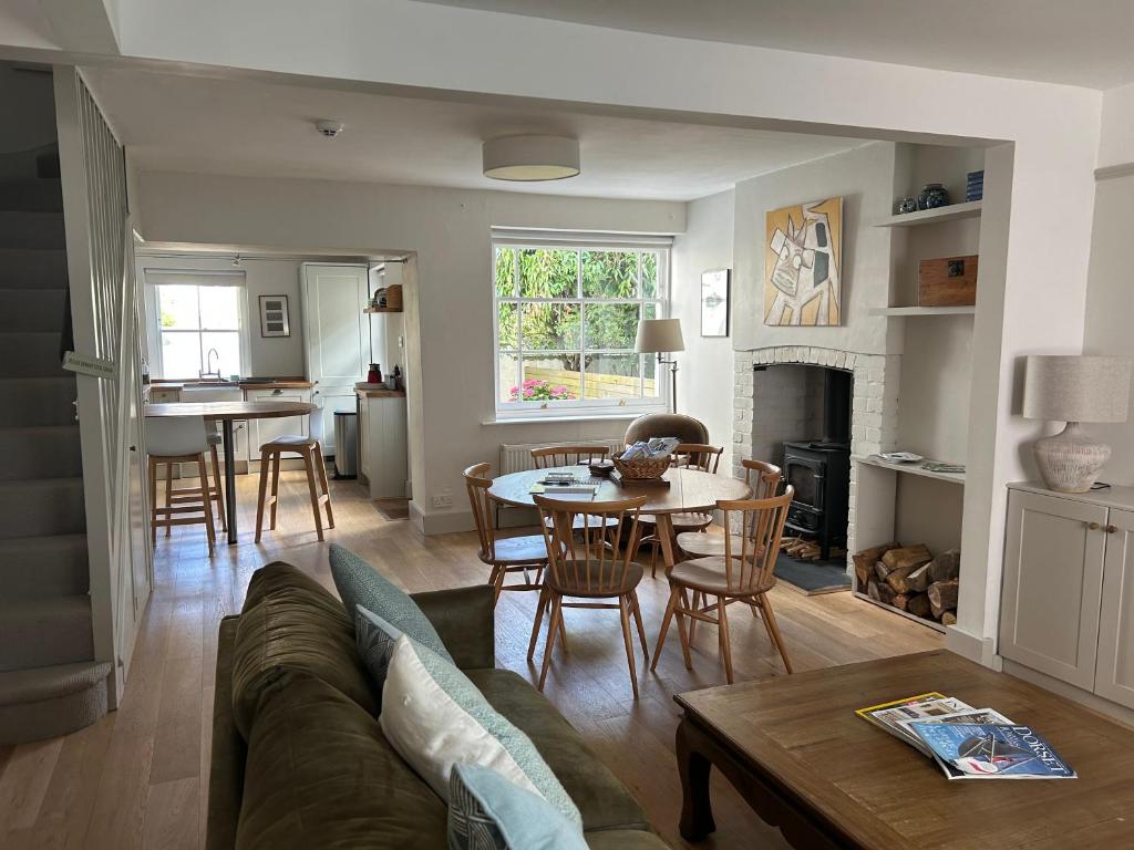Billie's seaside retreat, Lyme Regis