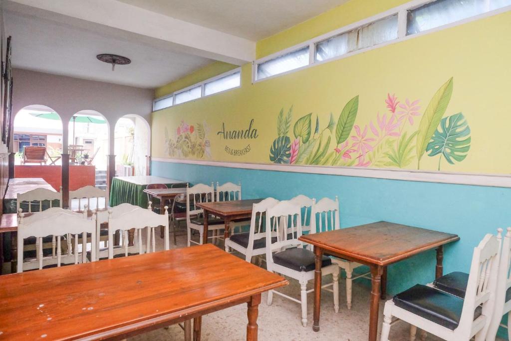 Facilities, RedDoorz @ Mantrijeron 2 in Yogyakarta