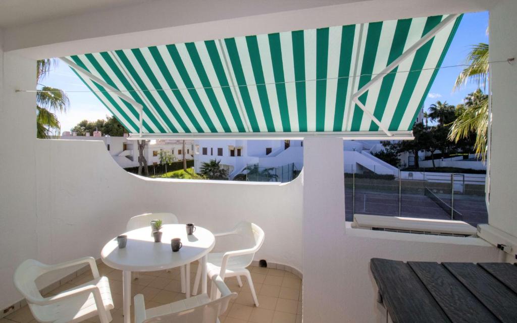 Estudio con piscina PLAYA LAS FUENTES Albert Villas - 3