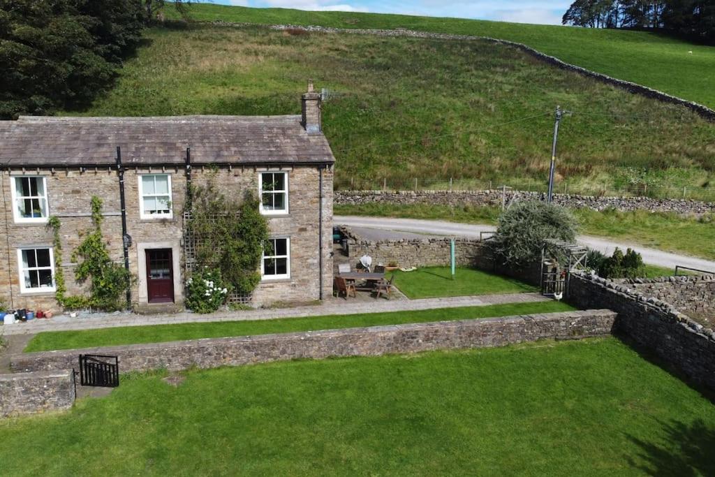 West Shaw Cote Cottage photo 5