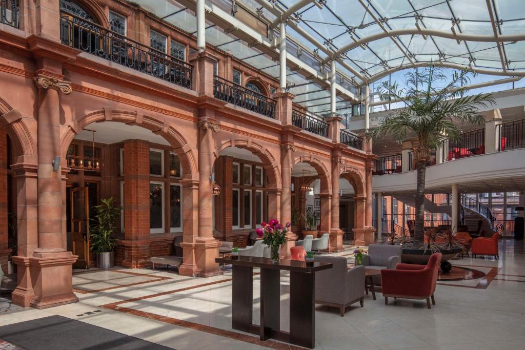 The Crown Hotel photo