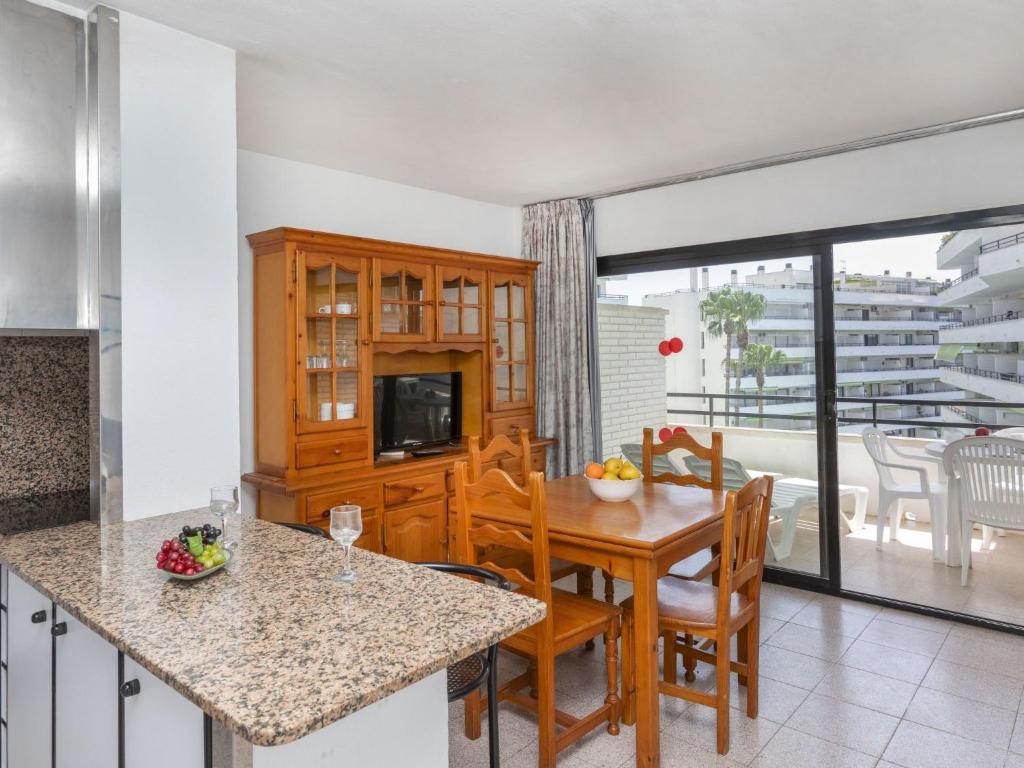 Apartment Riviera Park J 57 by Interhome - 3