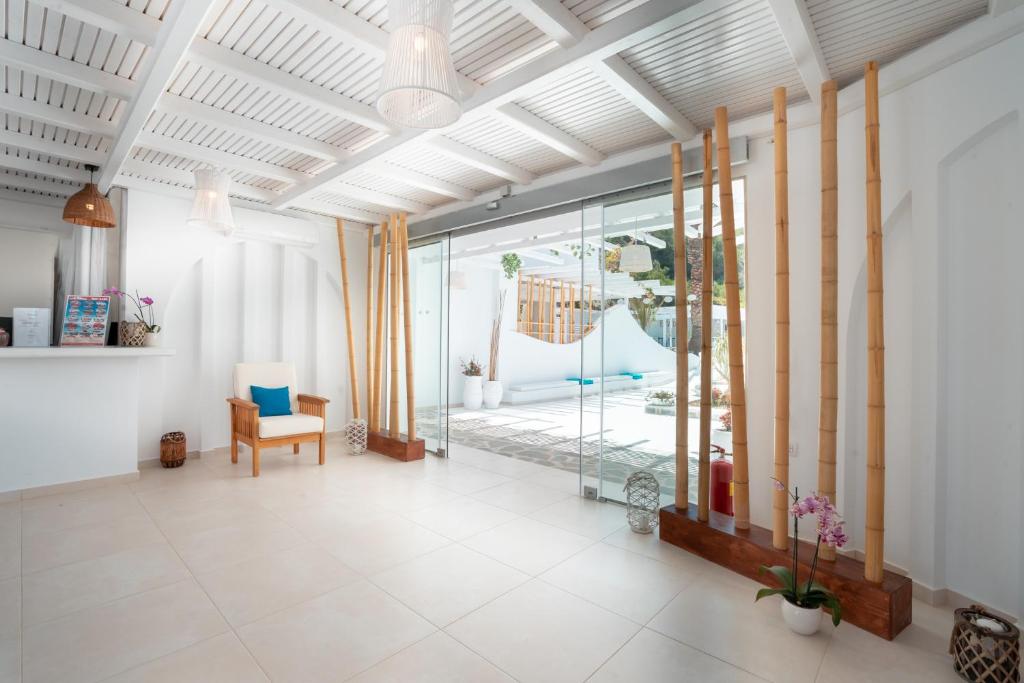 Aloe Hotel - Adults Only — Hotel building in Faliraki, South Aegean