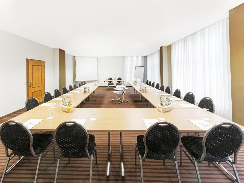 Tárgyalóterem/bálterem