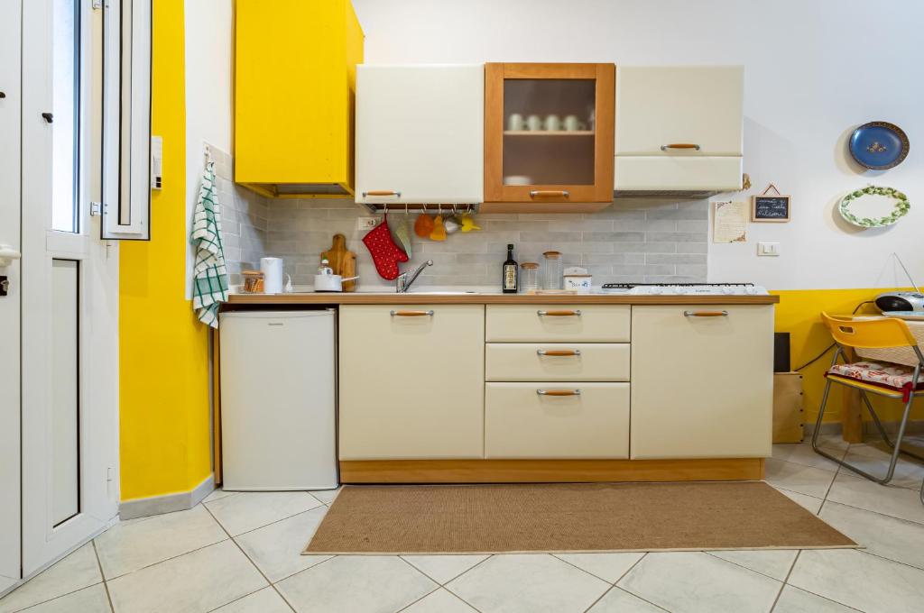 GuestHost - La Spezia Central Apartment - near the Station - 5
