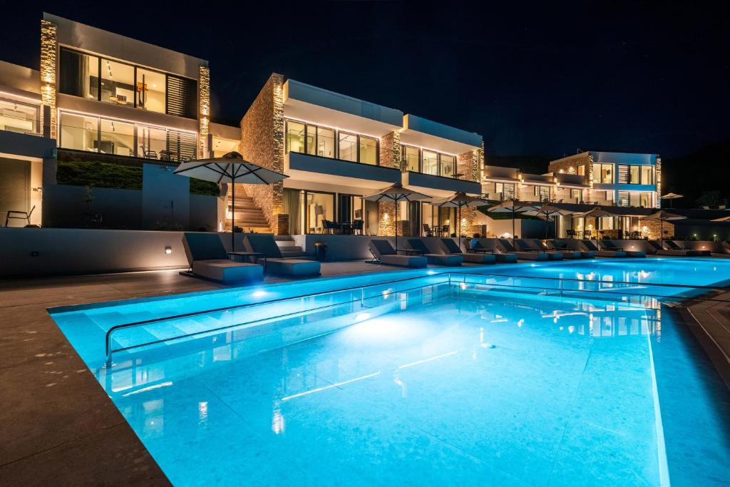 The View Hotel Sofas Coastal Retreat — Hotel in Perdika