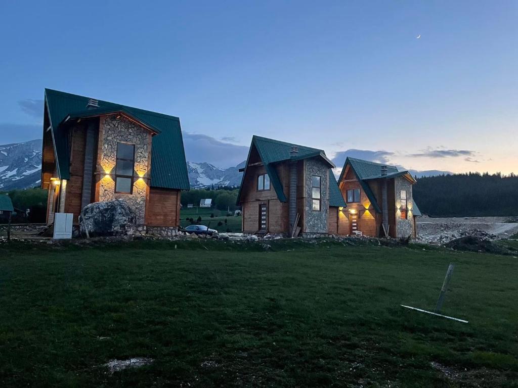 Stone Point Villas - 2