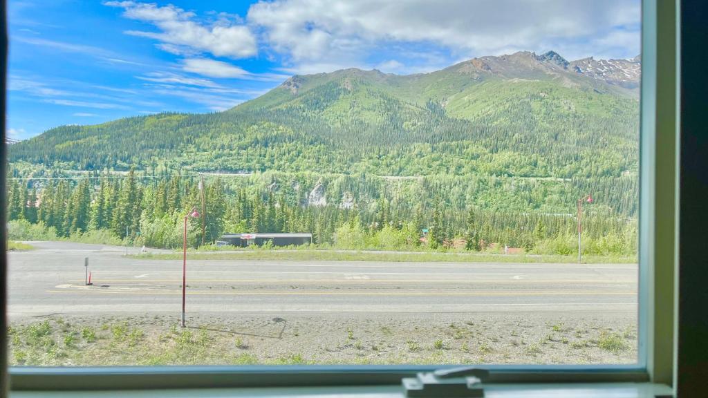 Denali Rainbow Village RV Park and Motel photo