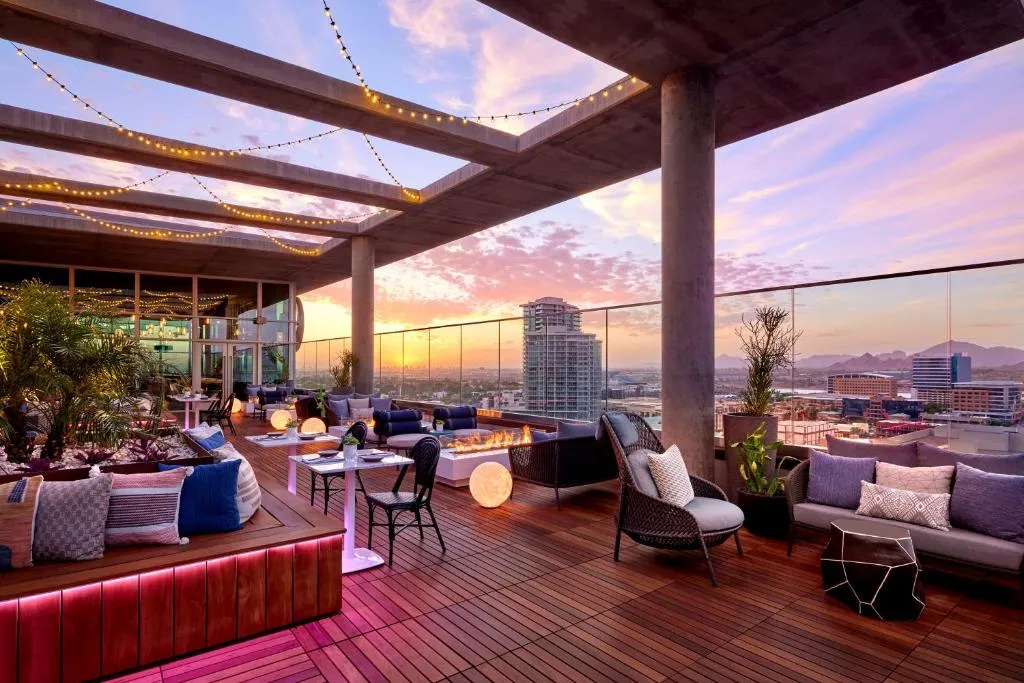 Omni Tempe Hotel at ASU，位于坦培的酒店