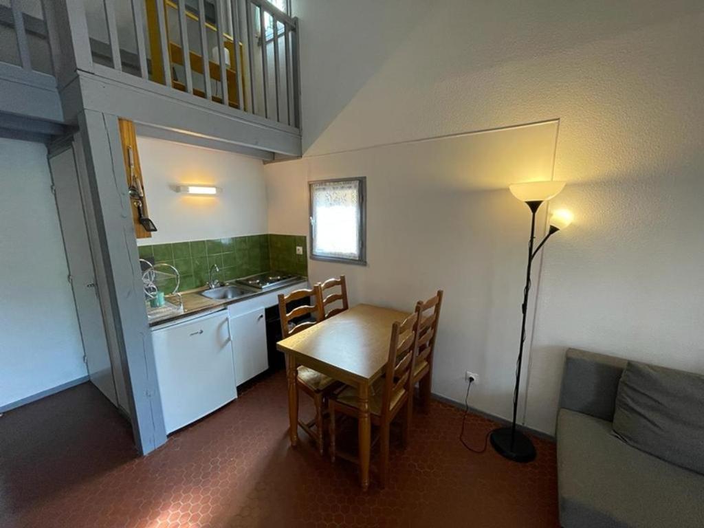Charmante maisonnette proche du port avec parking et animaux acceptés - FR-1-413-100 - 4