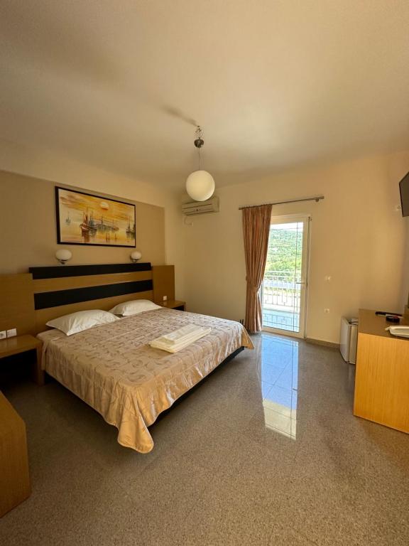 Hotel Odyssion photo