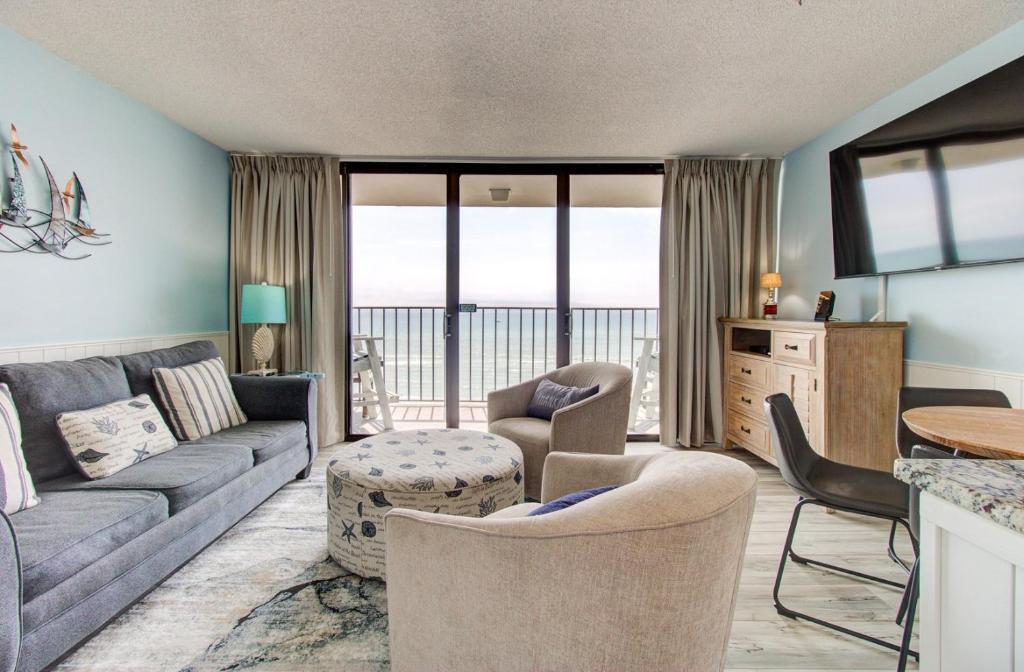 0711 Turtle Haven by Atlantic Towers, Carolina Beach