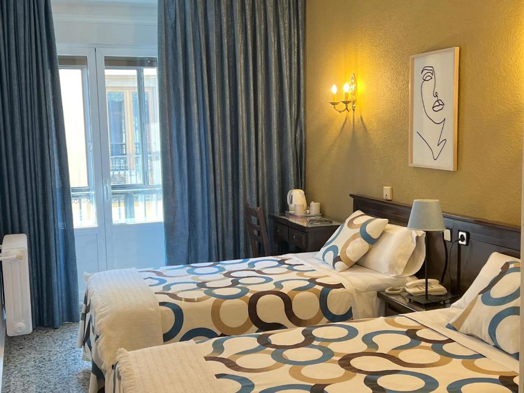 Hostal Sonsoles photo
